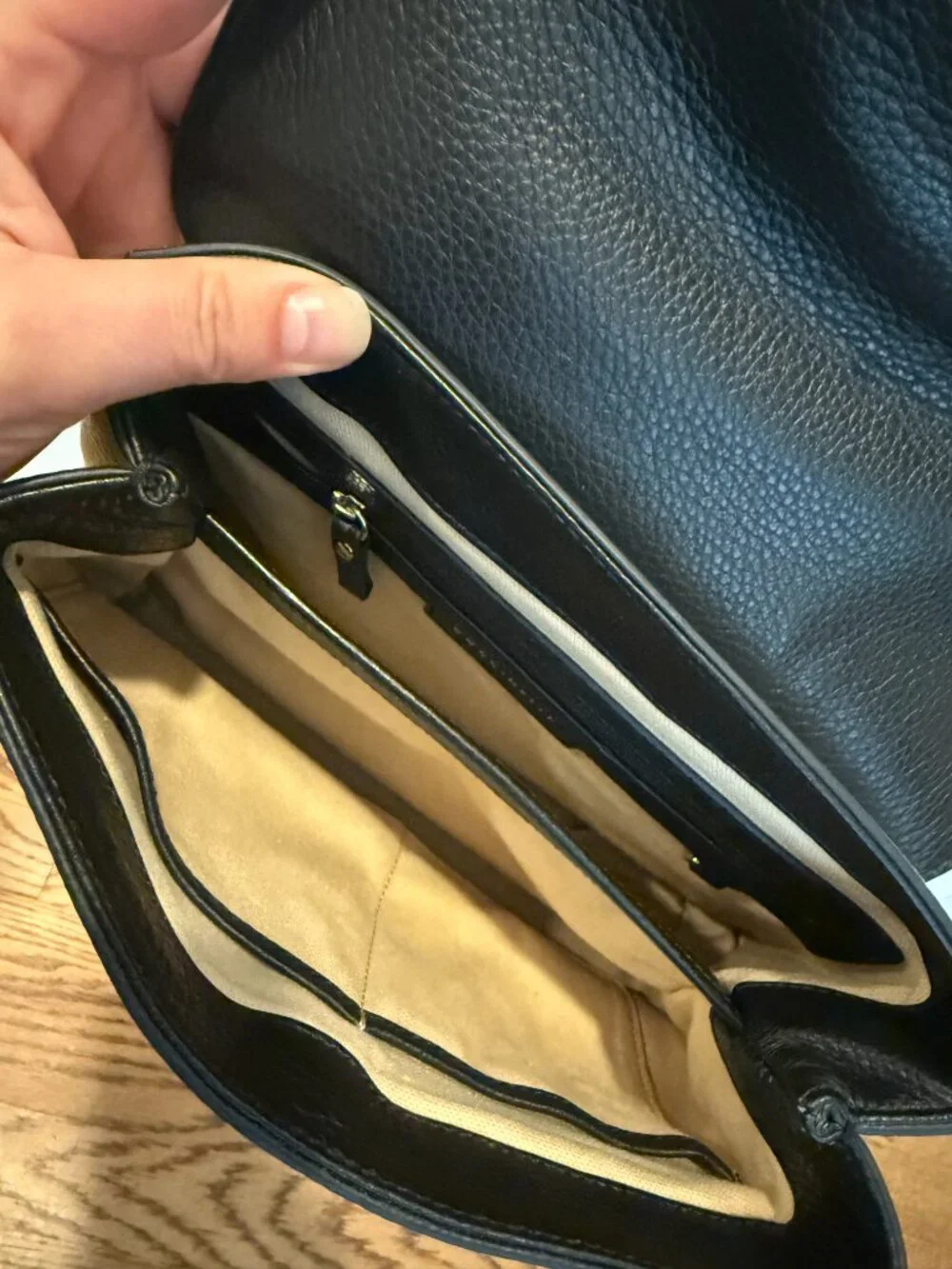 Coccinelle satchel minimal removable